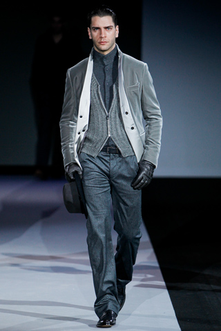 Giorgio Armani / - 2011-2012